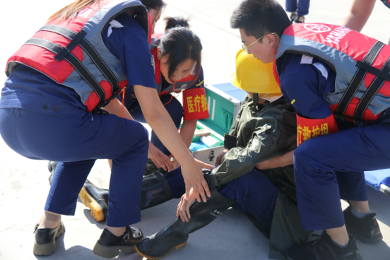 “以‘演’促防 以‘練’備戰(zhàn)”公司保稅區(qū)廠區(qū)開(kāi)展2024年自然災(zāi)害（防臺(tái)風(fēng)、防汛）處置演練活動(dòng)652.png